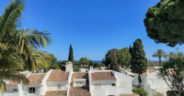 Casa independiente en avenida del Golf