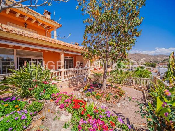 Casa independiente en calle de Torrevella