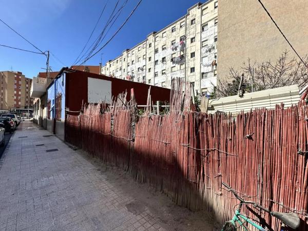 Casa independiente en calle del Pla de Sarrió