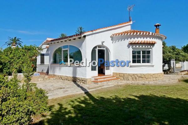 Casa independiente en calle Balandre