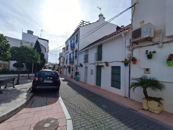 Casa independiente en calle Silencio