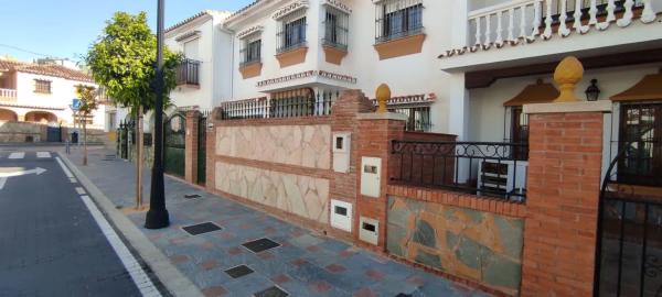 Chalet adosado en calle Vivero s/n