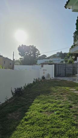 Casa independiente en calle Higueras, 2