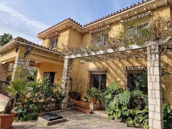 Casa independiente en calle Goya, 8