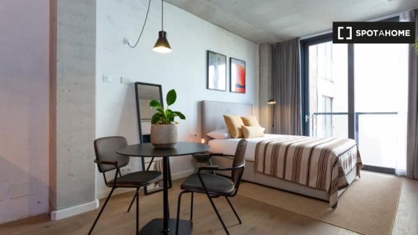 Estudio amueblado en un Co-Living en Barcelona