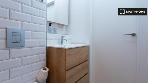 Möbliertes Studio-Apartment in einem Co-Living in Barcelona