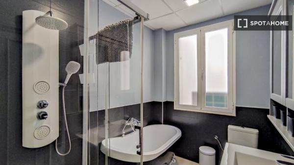 Apartamento completo de 3 dormitorios en Málaga