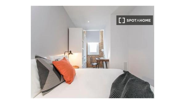 Apartamento de 2 quartos para alugar em Barcelona