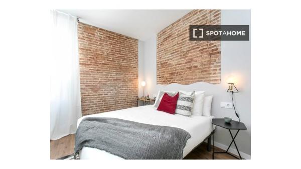 Apartamento de 2 quartos para alugar em Barcelona