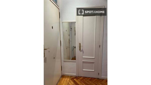 Apartamento entero de 1 habitaciones en Madrid