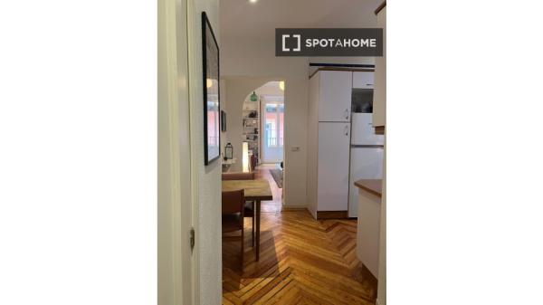 Apartamento entero de 1 habitaciones en Madrid