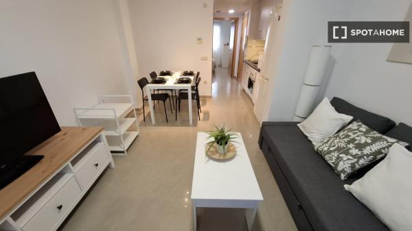 Piso en alquiler de 1 dormitorio en Quintana, Madrid