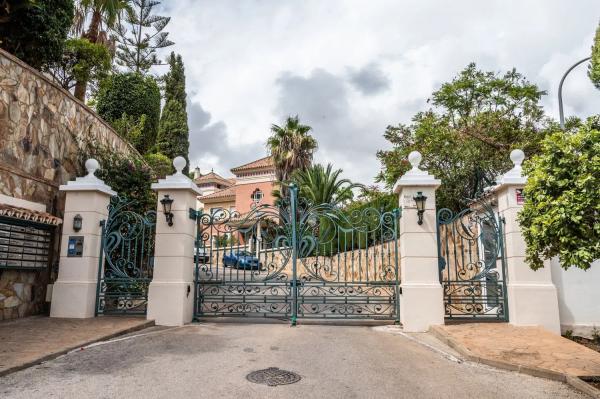 Chalet adosado en ronda del Golf Este