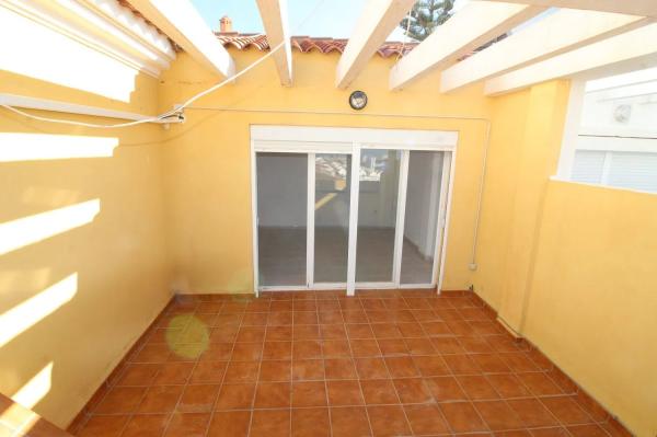 Chalet adosado en calle Jerez s/n