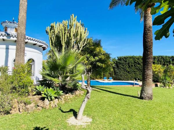 Casa independiente en avenida del Pacífico