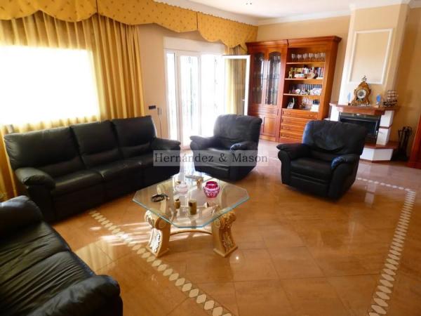 Chalet en Barrio Cortijo Torrequebrada