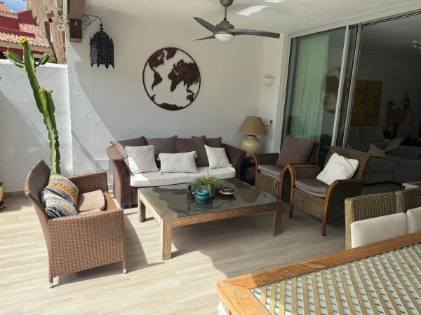 Chalet adosado en Urbanización Lomas Marbella-S, 7