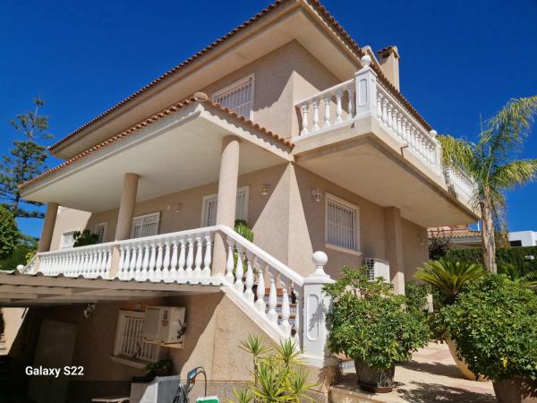 Casa independiente en avenida de Montecarlo, 41