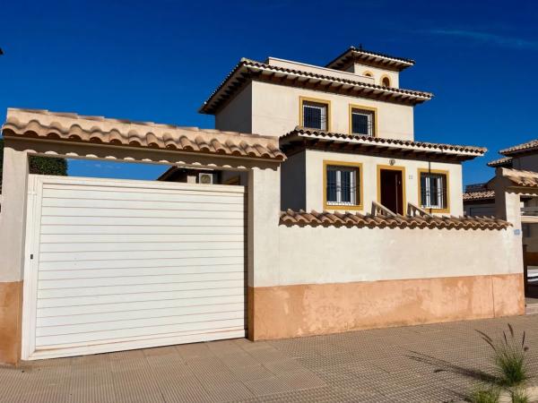 Chalet en Barrio Lomas de Cabo Roig-Los Dolses