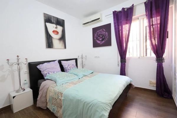 Chalet adosado en calle Alarcon