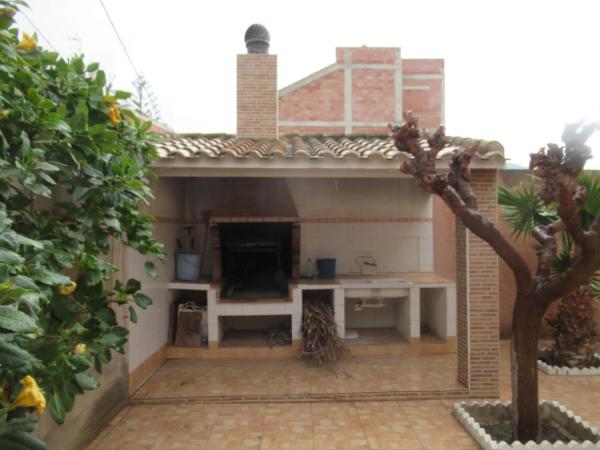 Casa independiente en calle Miguel Hernandez, 4