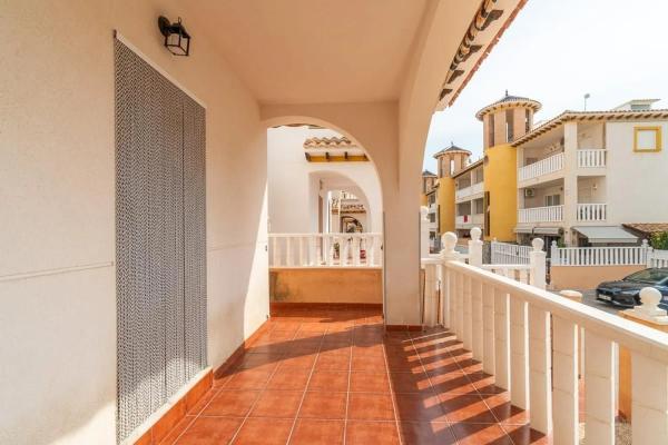 Casa independiente en calle Castillo de la Torre Grosa, 2