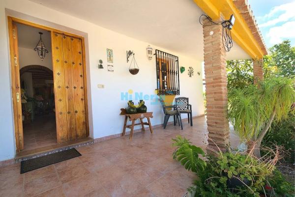 Chalet en Periana