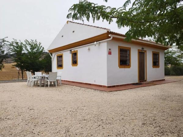 Chalet en Almogía