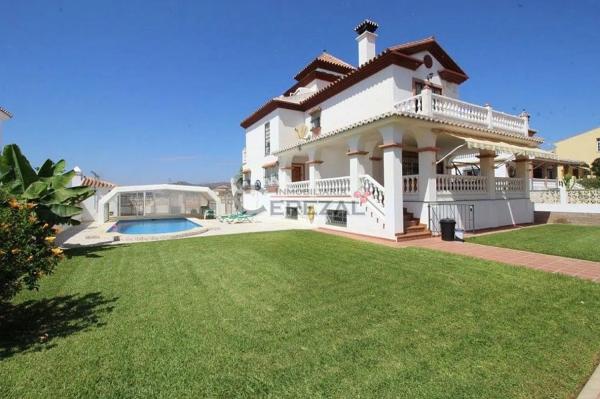 Chalet en Viña Málaga