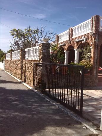 Casa independiente en calle desierto, 15