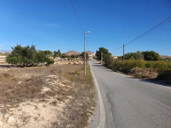 Terreno en calle Sierra Reclot