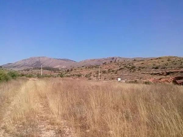 Terreno en Partida Umbria Baja de Algayat