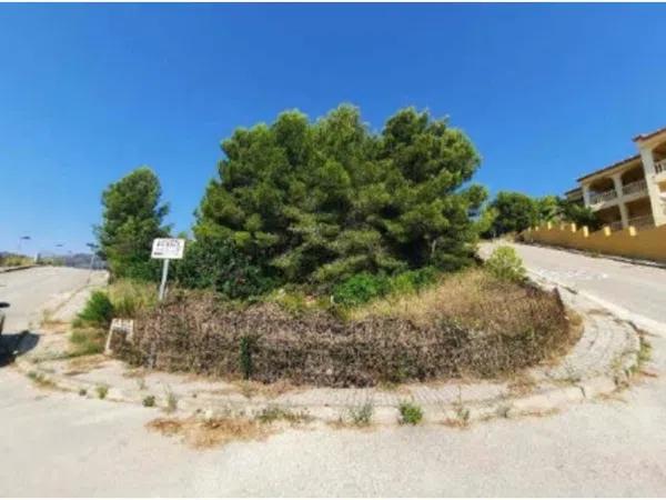 Terreno en Urbanización la Almazara