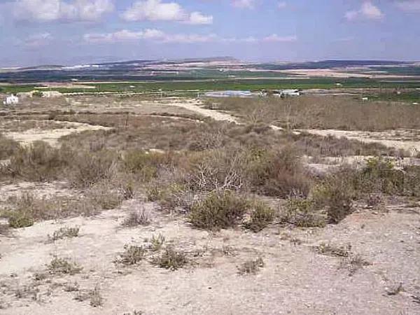 Terreno en Vía s/n