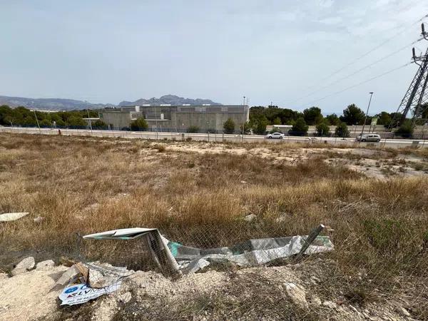 Terreno en calle Seŗra Bel Cabeço d'or