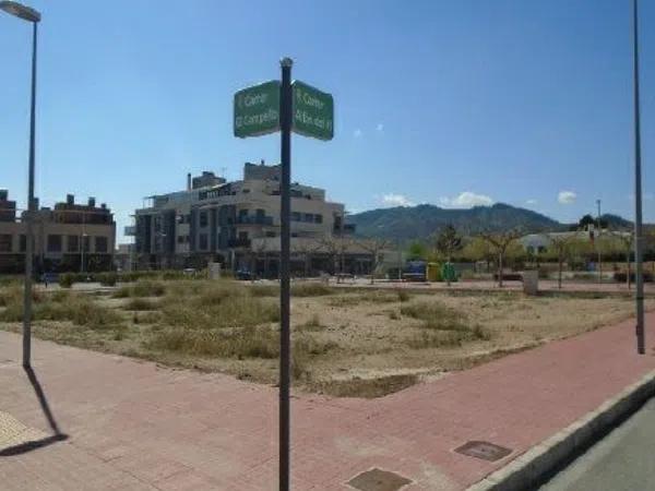 Terreno en calle Campello