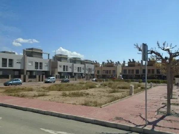 Terreno en calle Campello