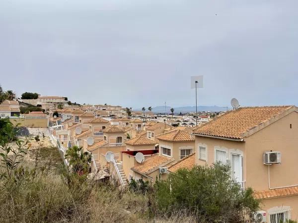 Terreno en calle Sierra de Guadarrama, 12