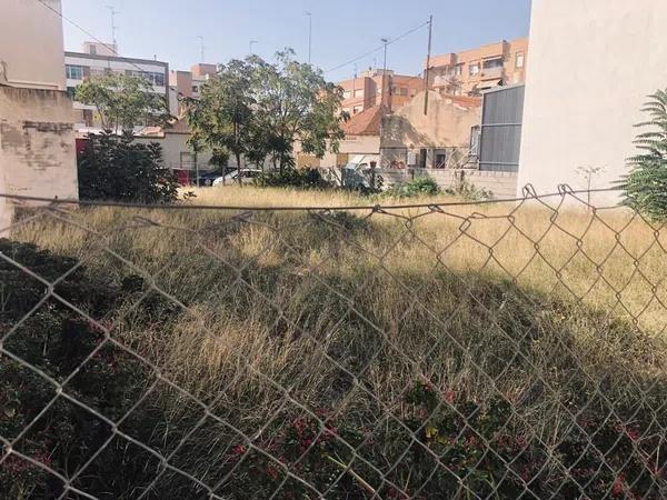 Terreno en calle de la Llibertat