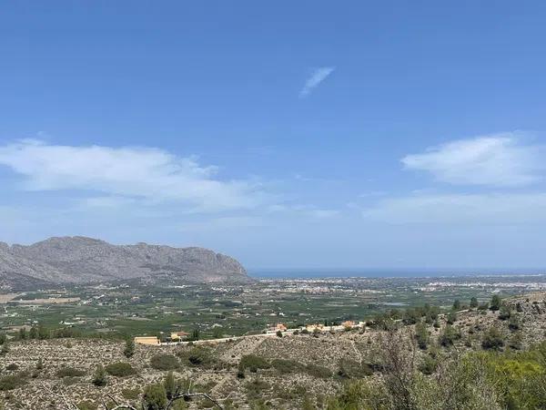 Terreno en Benidoleig