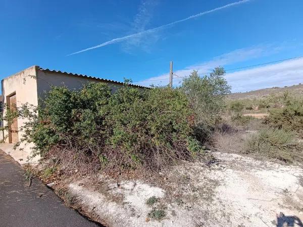 Terreno en Hondón de las Nieves