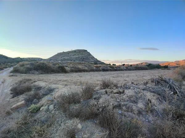 Terreno en camino de la Cova, 425