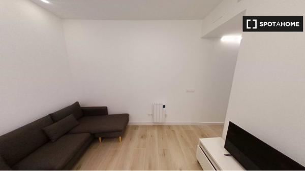 Apartamento de 2 dormitorios en Chamberí, Madrid