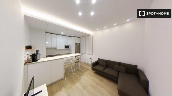 Apartamento de 2 dormitorios en Chamberí, Madrid