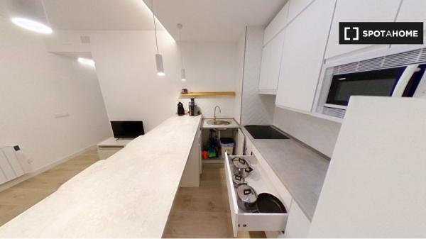 Apartamento de 2 dormitorios en Chamberí, Madrid