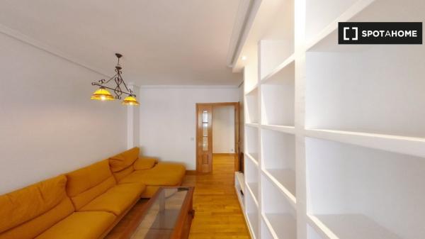 Apartamento de 3 habitaciones en alquiler en Madrid