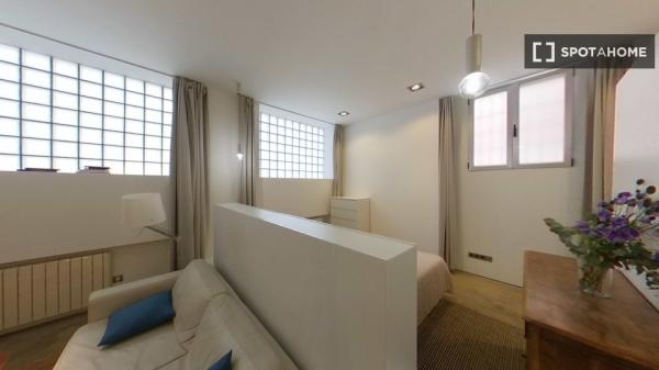 Apartamento entero de 1 habitaciones en Madrid