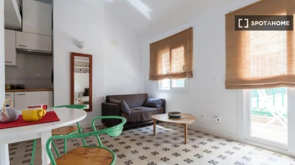 Apartamento de 1 dormitorio en alquiler en Casco Antíguo, Sevilla