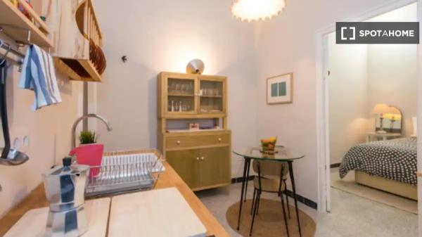 Apartamento de 1 dormitorio en alquiler en Casco Antíguo, Sevilla