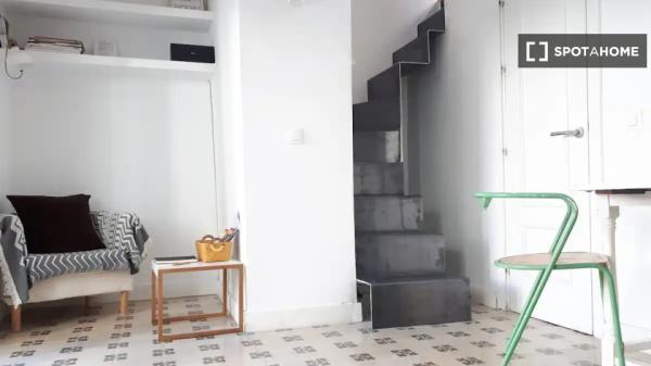 Apartamento de 1 dormitorio en alquiler en Casco Antíguo, Sevilla